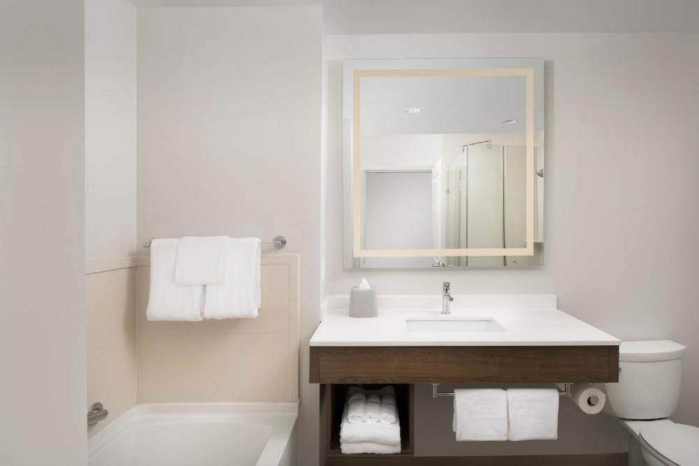 Holiday Inn Express Jacksonville Beach by IHG